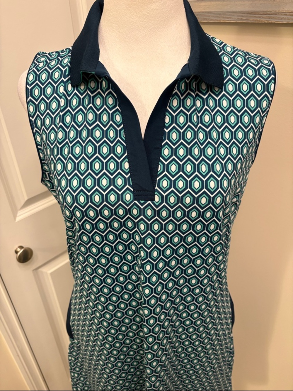 Sleeveless Teal Geometric Short Skirt Dress with Navy Trim size Large NNT - Picture 2 of 15